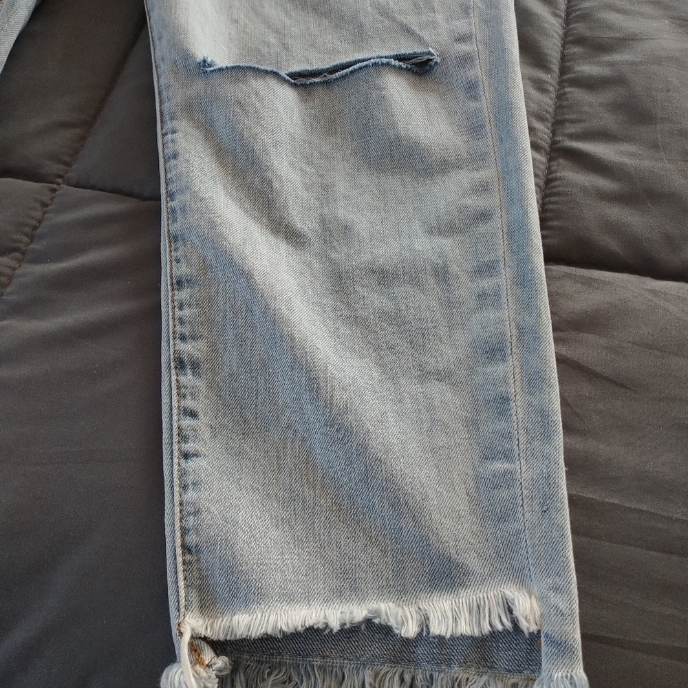 Ashley Mason  Crop Jeans light blue Sz 11 - Picture 6 of 9